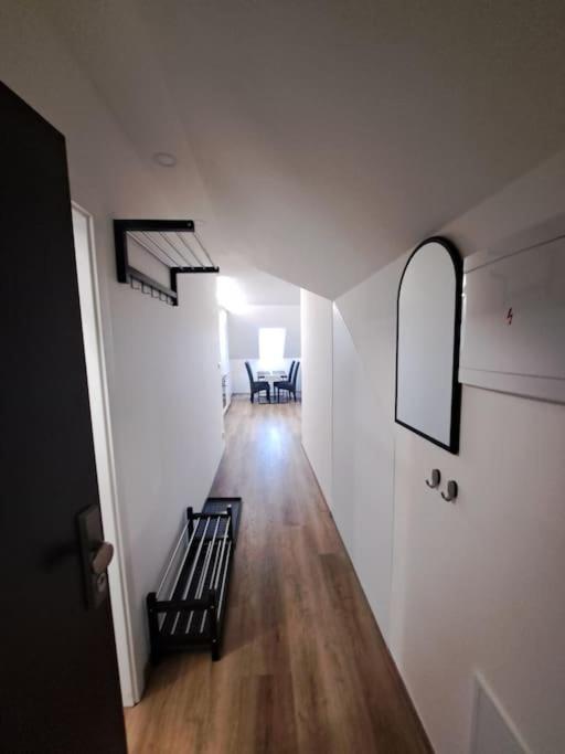 Apartman Moulis 아버르타미 외부 사진